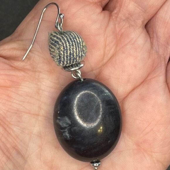 Vintage 90s Earrings Blue Denim & Midnight Blue Stone Dangle Pierced - Picture 4 of 5